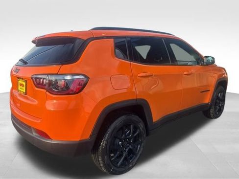New 2026 Jeep Compass Latitude image 6