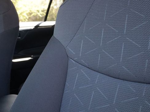 Used 2020 Toyota RAV4 XLE w/ Convenience Package image 24