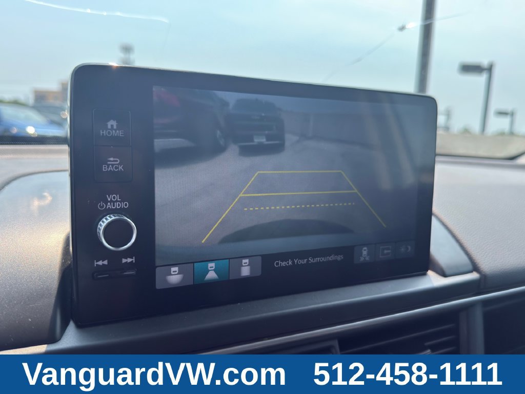 Used 2023 Honda Pilot Touring image 15