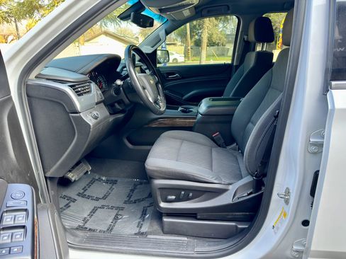 Used 2019 Chevrolet Tahoe LS image 8