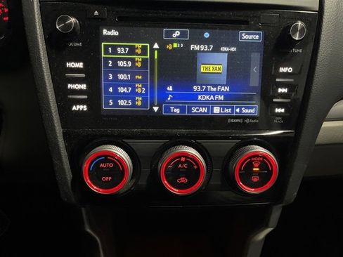 Used 2018 Subaru Forester 2.5i Premium w/ All-Weather Package image 17