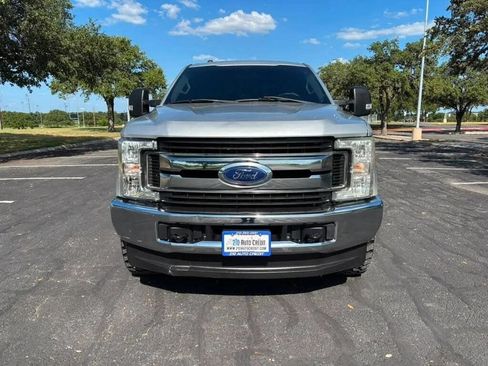 Used 2017 Ford F250 XLT w/ Camper Package AWD/4WD image 2