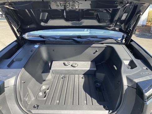 New 2026 GMC Sierra EV Elevation AWD/4WD image 60