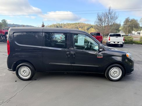 Used 2022 RAM ProMaster City Wagon image 5