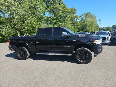 Used 2020 RAM 2500 Laramie AWD/4WD image 2