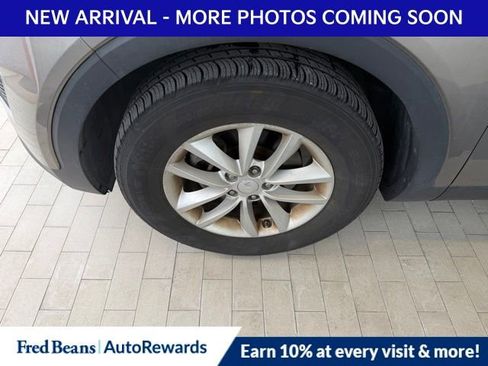 Used 2018 Kia Sorento LX image 4