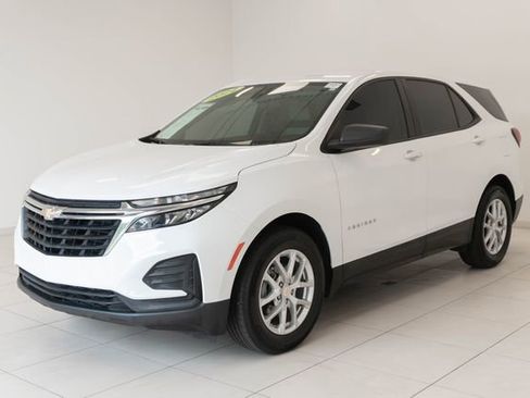 Used 2024 Chevrolet Equinox LS FWD image 6