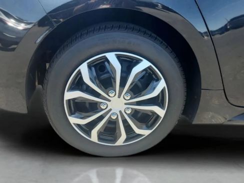 Used 2021 Toyota Corolla LE FWD image 46
