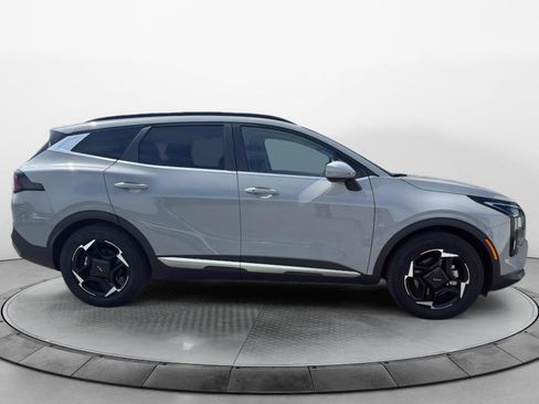 Used 2026 Kia Sportage EX w/ EX Panorama Roof Package FWD image 2