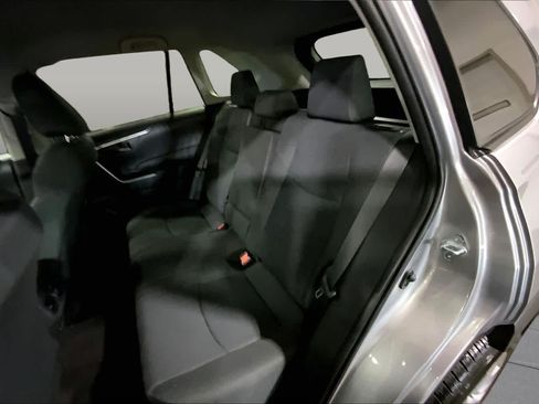 Used 2024 Toyota RAV4 LE AWD/4WD image 21