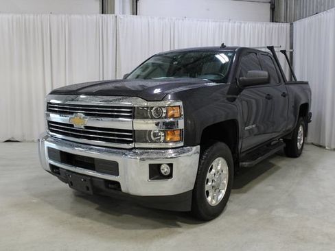 Used 2015 Chevrolet Silverado 2500 LT w/ LT Convenience Package AWD/4WD image 32