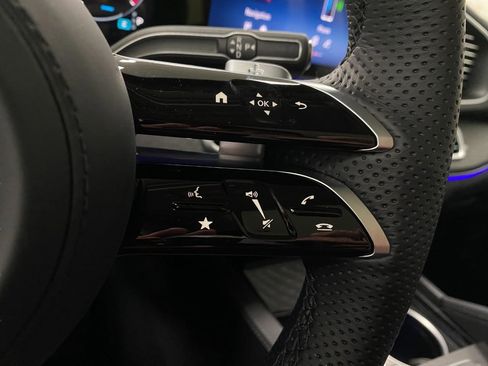 New 2026 Mercedes-Benz GLS 450 4MATIC image 19