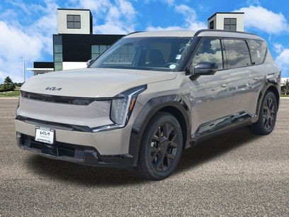 New 2026 Kia EV9 Land