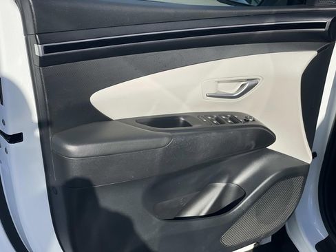 Used 2022 Hyundai Tucson SEL image 17