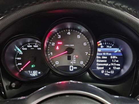 Used 2017 Porsche Macan S image 10