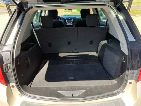 Used 2012 Chevrolet Equinox LS FWD image 9