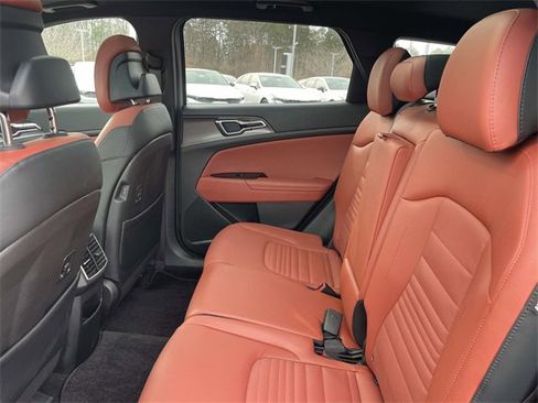 Certified 2024 Kia Sportage SX image 27