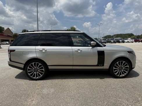 Used 2019 Land Rover Range Rover Long Wheelbase Supercharged AWD/4WD image 5