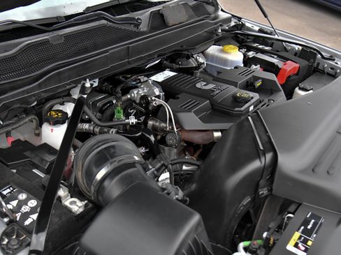 Used 2024 RAM 2500 Laramie image 56