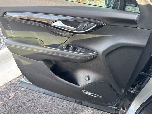 Used 2023 Buick Envision Essence w/ Technology Package I image 19