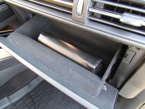 Used 2020 Lincoln Corsair Reserve w/ Equipment Group 201A image 28