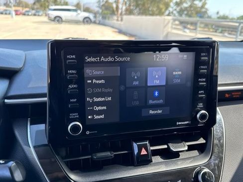 Used 2022 Toyota Corolla LE image 10