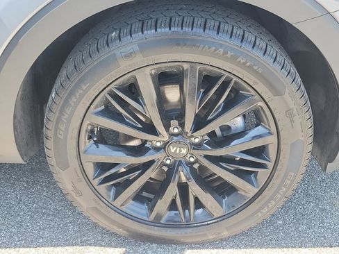 Used 2021 Kia Telluride SX w/ SX Prestige Package AWD/4WD image 14