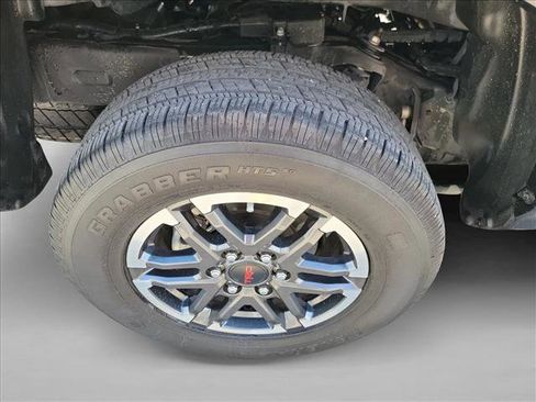 Used 2025 Toyota Tacoma TRD Sport RWD image 11
