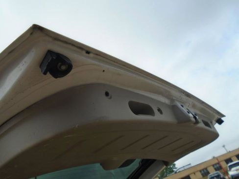 Used 2012 Ford Escape XLS image 26