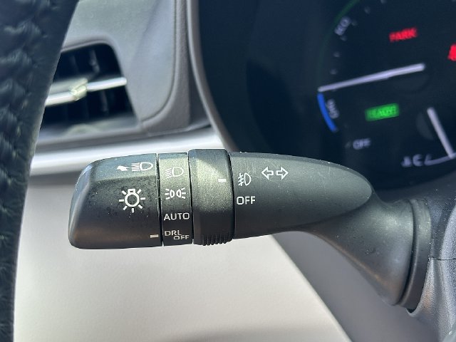 Used 2021 Toyota Sienna XLE FWD image 26