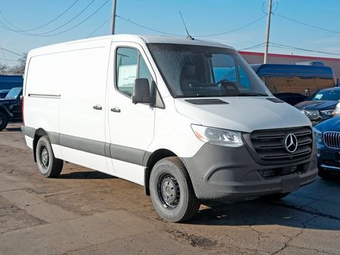 Used 2026 Mercedes-Benz Sprinter 2500 image 1