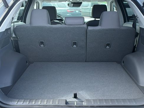 Used 2024 Hyundai Ioniq 5 SEL image 17