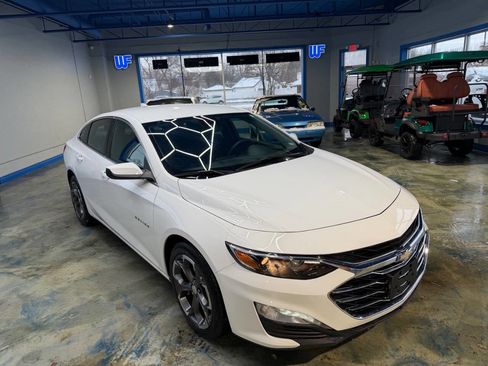 Used 2024 Chevrolet Malibu LT image 6