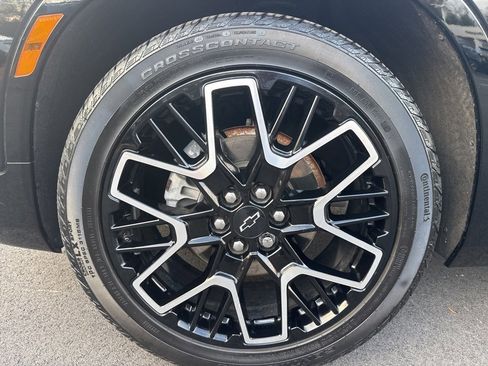 Used 2023 Chevrolet Blazer RS w/ Enhanced Convenience Package image 12