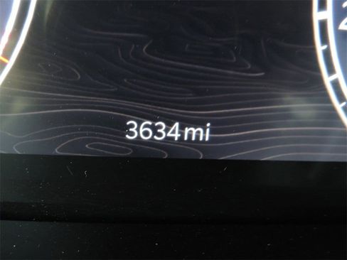 Used 2025 Jeep Grand Cherokee L Altitude image 28