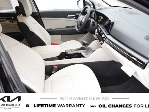 New 2026 Kia Sportage EX AWD/4WD image 16
