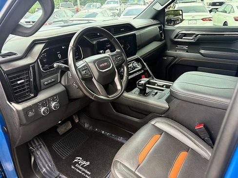 Used 2023 GMC Sierra 1500 AT4 w/ AT4 Premium Package AWD/4WD image 13