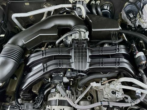 Used 2023 Subaru Outback Limited w/ Popular Package #2 image 29