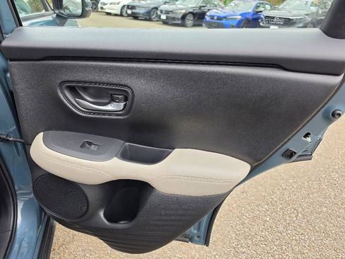 Used 2024 Honda HR-V LX image 16
