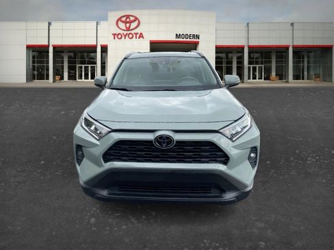 Certified 2021 Toyota RAV4 XLE w/ Convenience Package FWD image 2