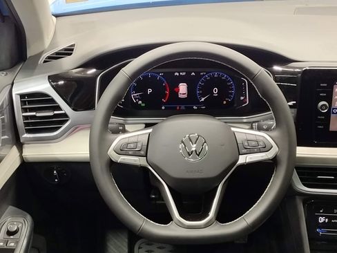 New 2025 Volkswagen Taos SEL AWD/4WD image 35