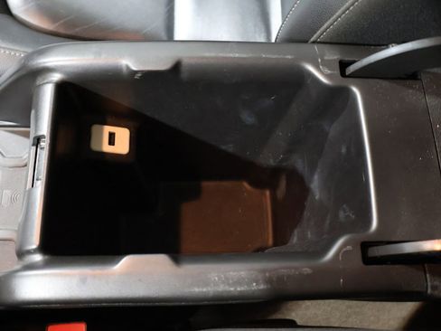 Used 2018 Chevrolet Colorado ZR2 w/ ZR2 Midnight Special Edition image 30