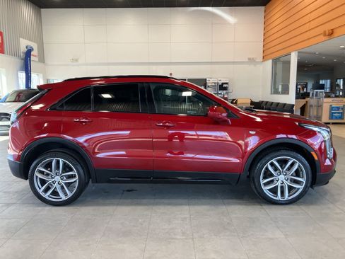 Used 2019 Cadillac XT4 Sport AWD/4WD image 4
