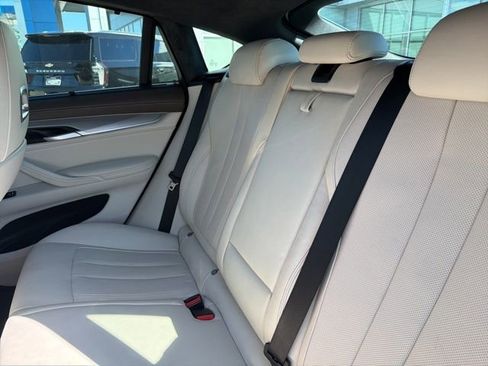Used 2018 BMW X6 M w/ Executive Package image 8