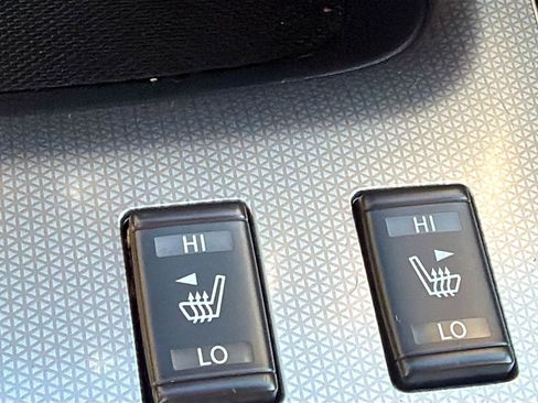 Used 2020 Nissan Pathfinder SL w/ Cargo Package image 22