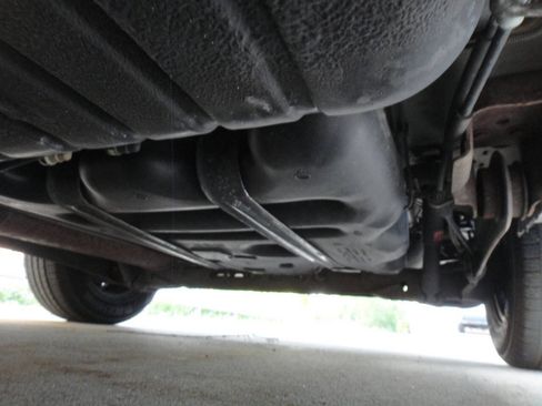 Used 2010 Dodge Grand Caravan FWD image 24