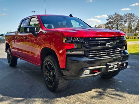 Used 2021 Chevrolet Silverado 1500 LT Trail Boss image 8