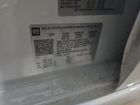 Used 2025 GMC Sierra 1500 Elevation image 8