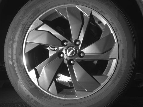 Used 2025 Nissan Rogue SV image 15