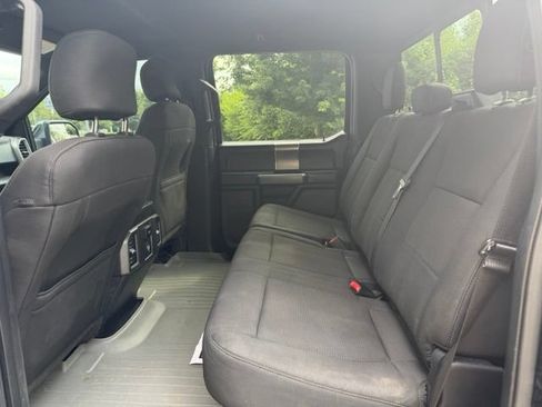 Used 2016 Ford F150 XLT w/ Equipment Group 302A Luxury AWD/4WD image 18